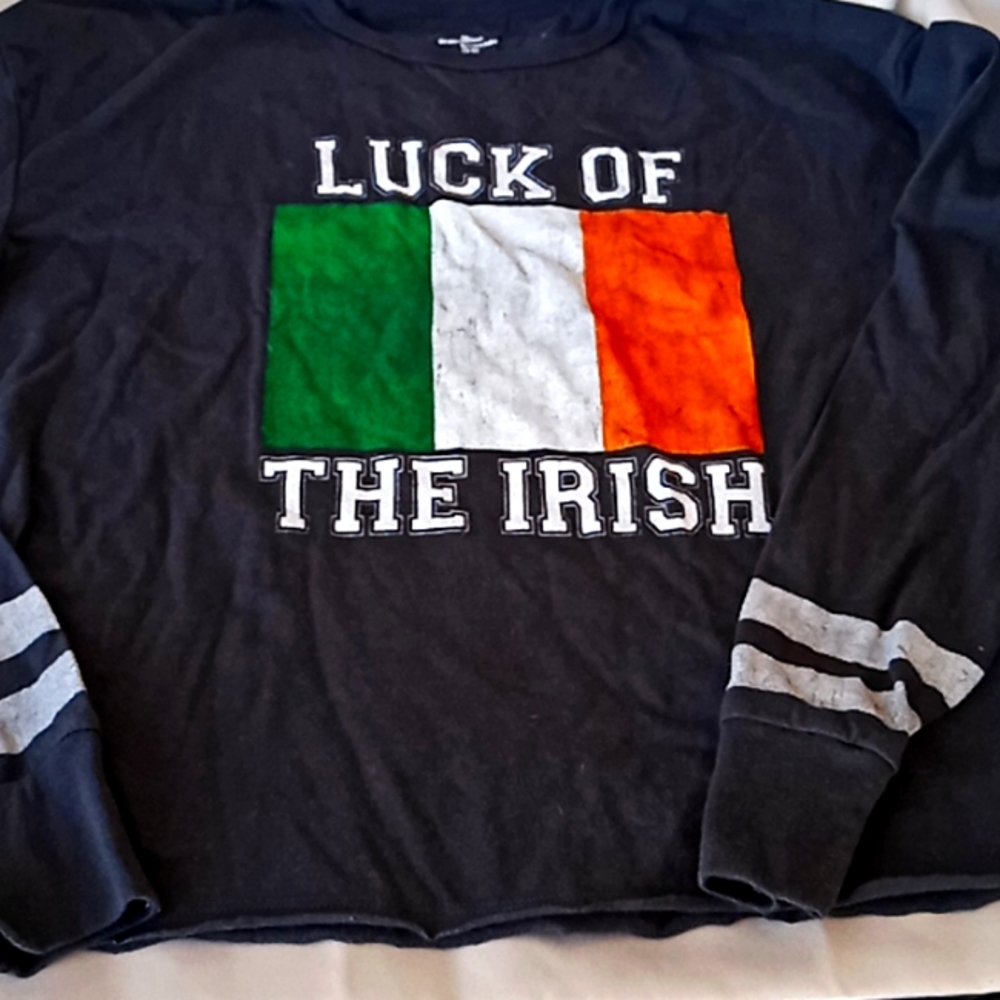 St Patrick long sleeve 👕 S